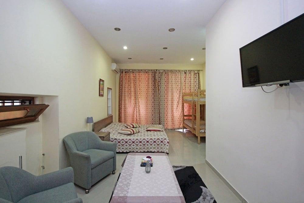 Yerevan Hostel Ngoại thất bức ảnh