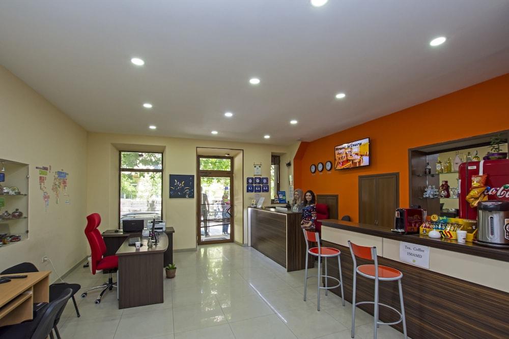 Yerevan Hostel Ngoại thất bức ảnh