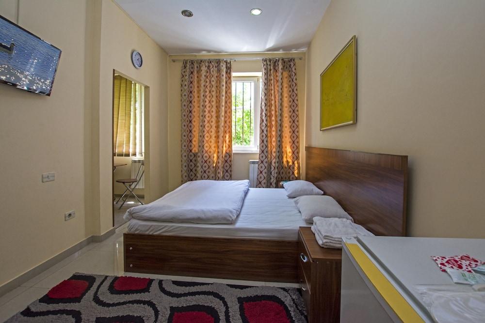 Yerevan Hostel Ngoại thất bức ảnh