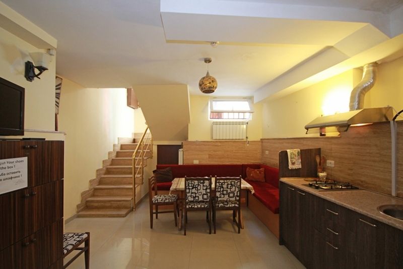 Yerevan Hostel Ngoại thất bức ảnh